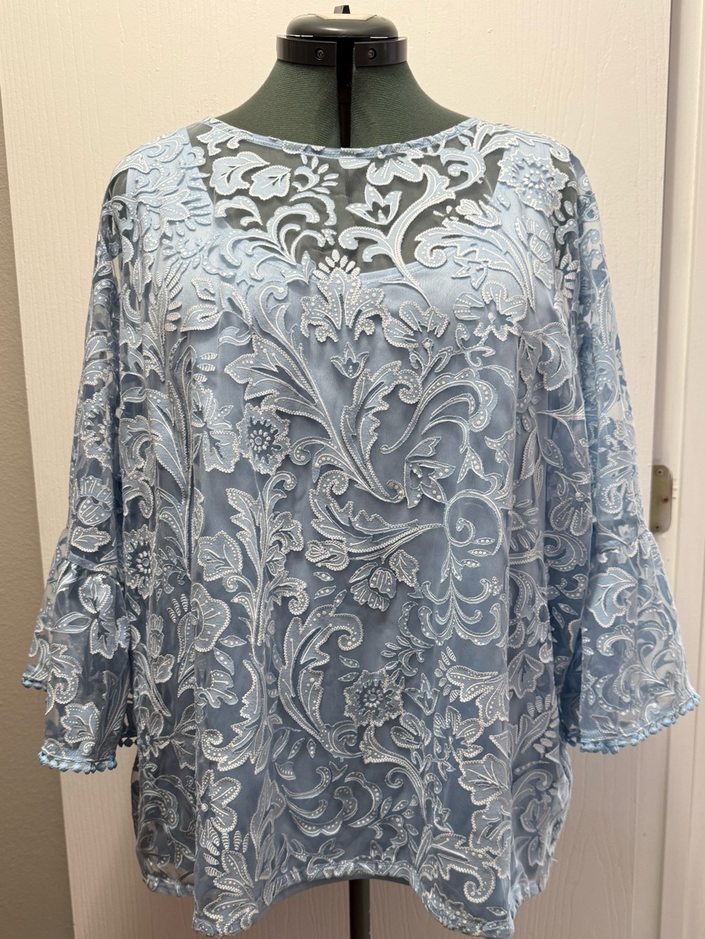 Ruby Rd. Woman 3X Light Blue Floral Lace Sheer Sleeve Blouse With Bell Sleeves